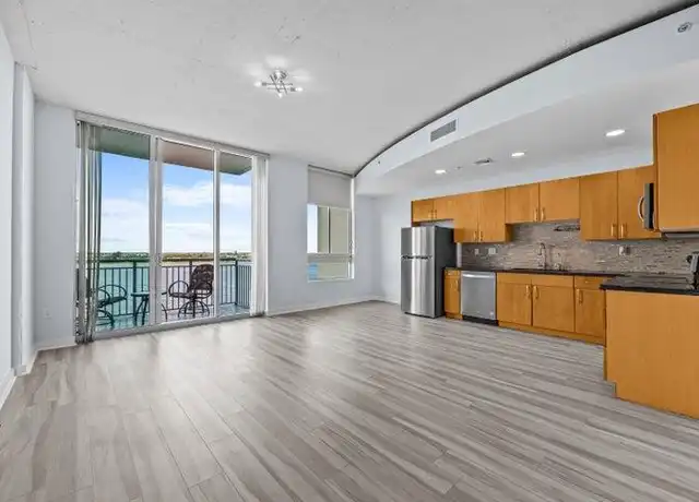 Property at 300 S Australian Ave #808, West Palm Beach, FL, 33401, 1 bed, 1 bath, [object Object]