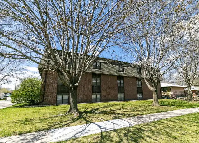 Property at 3909 N 68th St Unit 01, Lincoln, NE, 68507, 1 bed, 1 bath, [object Object]