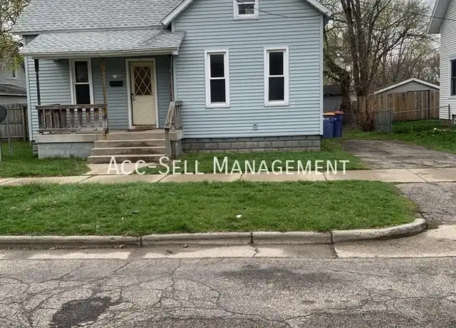 Property at 1745 Lafayette Ave NE, Grand Rapids, MI, 49505, 3 beds, 1 bath, [object Object]