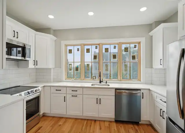 Property at 405 Grand St, Newburgh, NY, 12550, 3 beds, 1 bath, [object Object]