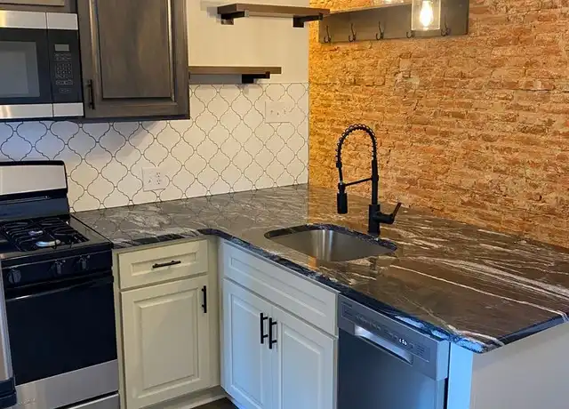 Property at 45 S Prince St Apt 2, Lancaster, PA, 17603, 1 bed, 1 bath, [object Object]