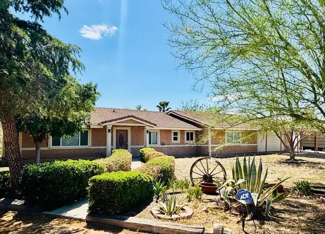 Property at 41725 22nd St W, Palmdale, CA, 93551, 4 beds, 3 baths, [object Object]