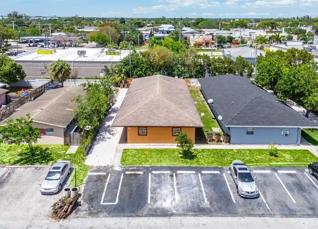Property at 279 SW 1st St #1, Deerfield Beach, FL, 33441, 2 beds, 1 bath, [object Object]