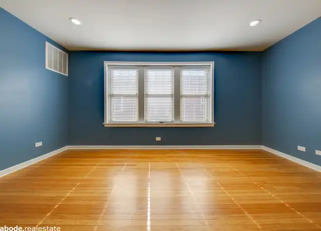 Property at 7320 N Honore St #402, Chicago, IL, 60626, 1 bed, 1 bath, [object Object]