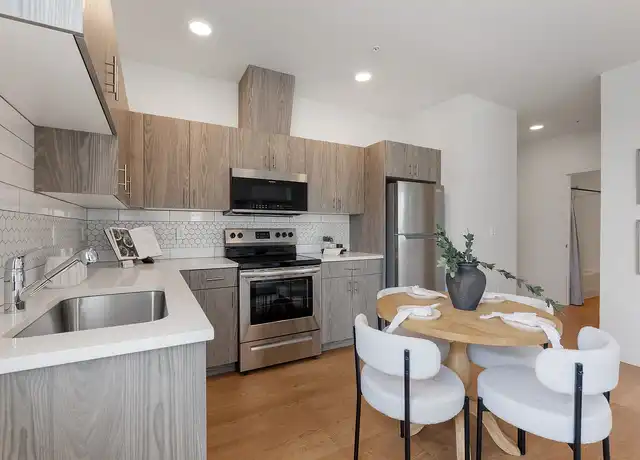 Property at 6640 NE MLK Blvd - 6640 NE M L King Blvd, Portland, OR, 97211, 0 beds, 1 bath, [object Object]
