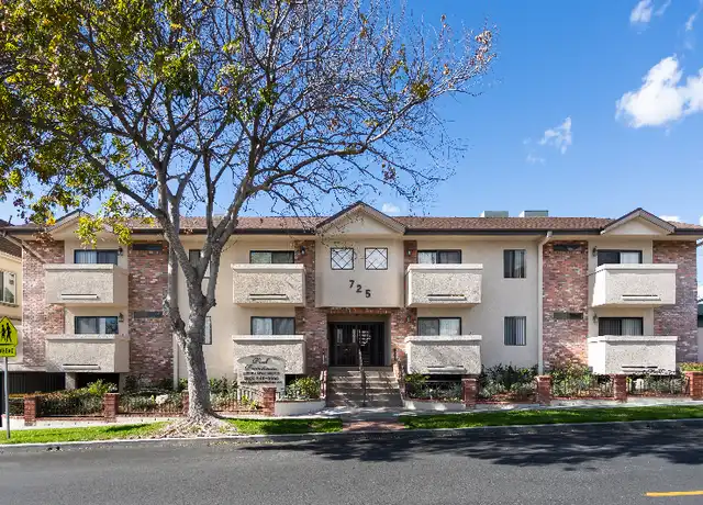 Property at 725 E Providencia Ave Unit 209, Burbank, CA, 91501, 2 beds, 2 baths, [object Object]