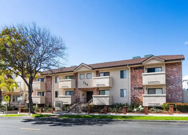Property at 725 E Providencia Ave Unit 209, Burbank, CA, 91501, 2 beds, 2 baths, [object Object]