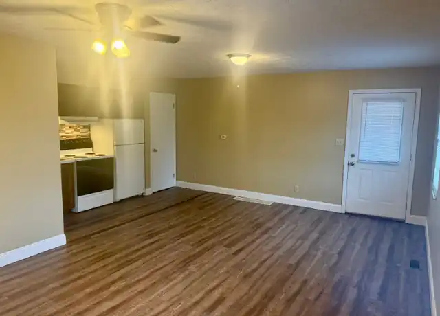 Property at 2305 Adams Ave Unit 25, Huntington, WV, 25704, 1 bed, 1 bath, [object Object]