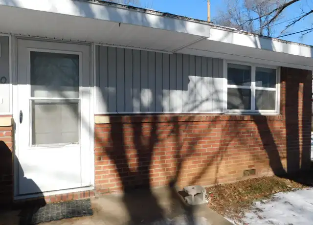 Property at 1670 Lawndale Ave, El Dorado, KS, 67042, 2 beds, 1 bath, [object Object]