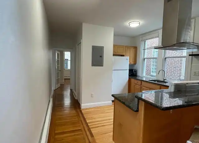 Property at 641 Bainbridge St Unit B, Philadelphia, PA, 19147, 2 beds, 1 bath, [object Object]