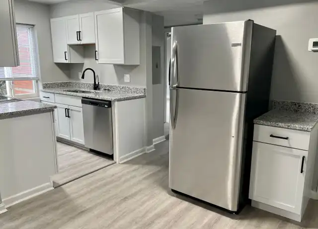 Property at 1215 Elberta Cir Unit 1, Park Hills, KY, 41011, 2 beds, 1 bath, [object Object]