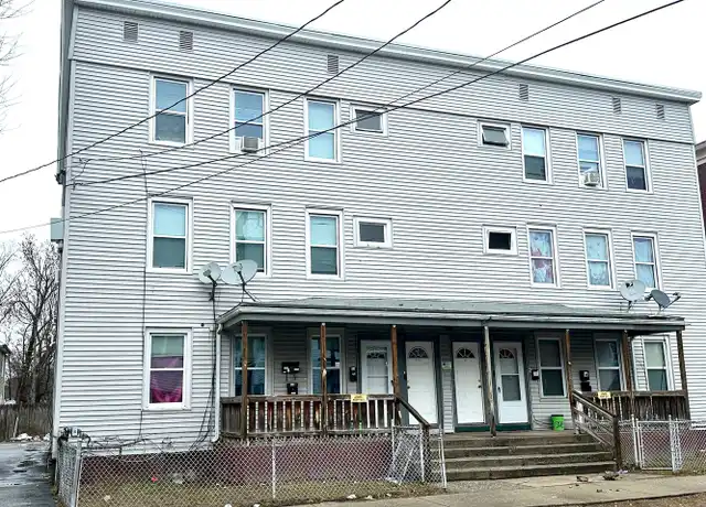 Property at 276 Centre St, Springfield, MA, 01151, 4 beds, 1 bath, [object Object]