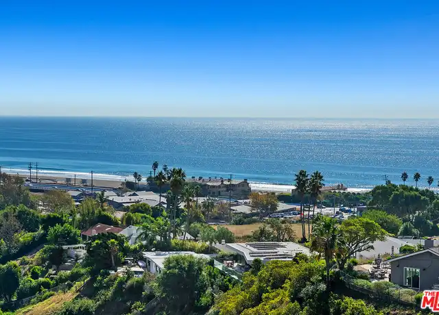 Property at 6240 Tapia Dr Unit D, Malibu, CA, 90265, 3 beds, 2.5 baths, [object Object]