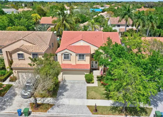Property at 126 Cameron Ct Unit 126, Weston, FL, 33326, 4 beds, 2.5 baths, [object Object]