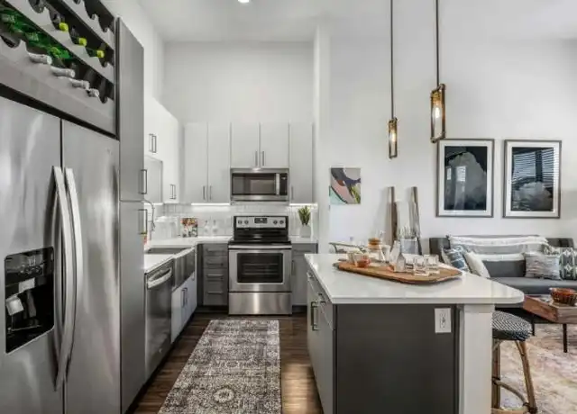 Property at 220 E Broadway Ave, Fort Worth, TX, 76104, 1 bed, 1 bath, [object Object]