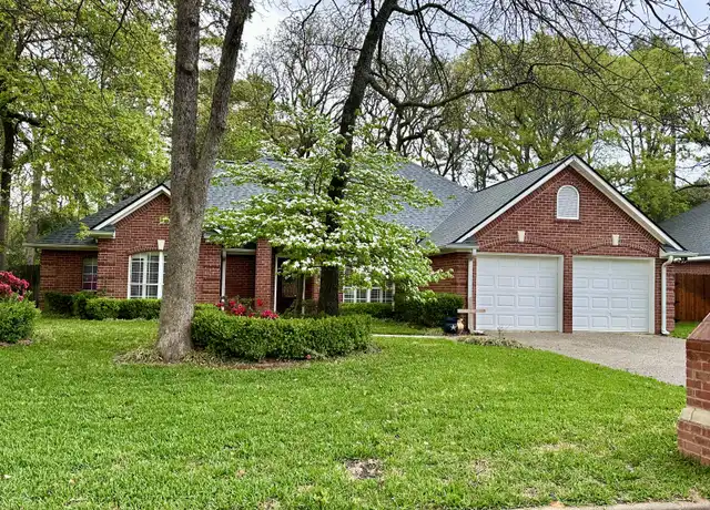 Property at 3308 Oak Knoll Dr, Tyler, TX, 75707, 3 beds, 2.5 baths, [object Object]
