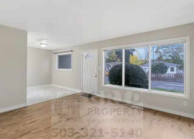 Property at 8705 SE Pardee St, Portland, OR, 97266, 3 beds, 1 bath, [object Object]