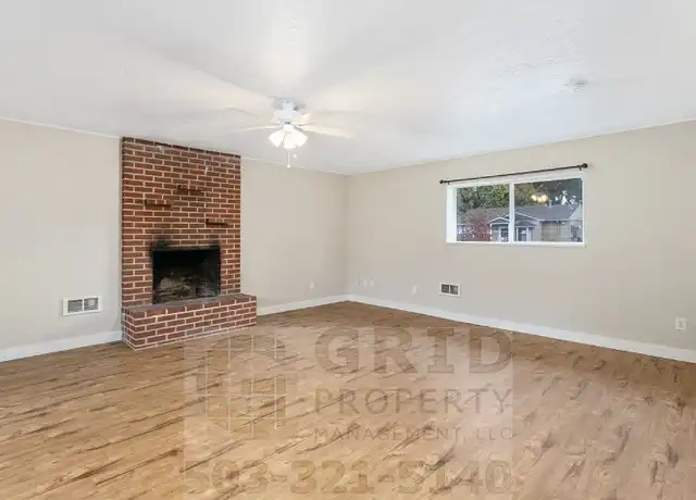 Property at 8705 SE Pardee St, Portland, OR, 97266, 3 beds, 1 bath, [object Object]