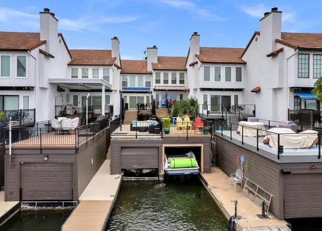 Property at 415 Horseshoe Bay North Blvd Unit 1, Horseshoe Bay, TX, 78657, 4 beds, 4.5 baths, [object Object]