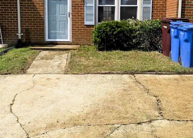 Property at 1003 Wickford Ct Unit 1, Chesapeake, VA, 23320, 2 beds, 1 bath, [object Object]