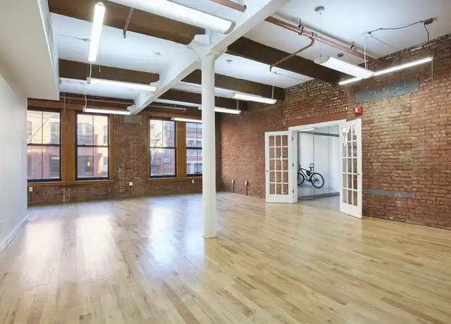 Property at 179 Franklin St Unit 4A, New York, NY, 10013, 0 beds, 2 baths, [object Object]
