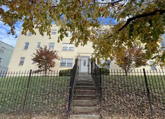 Property at 4810 C St SE #102, Washington, DC, 20019, 1 bed, 1 bath, [object Object]