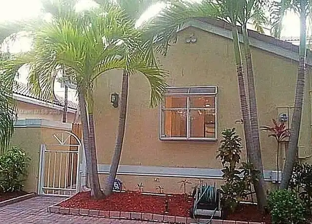 Property at 1544 Weeping Willow Way, Hollywood, FL, 33019, 3 beds, 3 baths, [object Object]