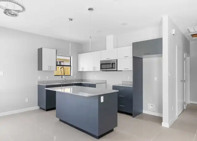Property at 2020 Summerland Ln Unit 1, Edinburg, TX, 78541, 2 beds, 2 baths, [object Object]