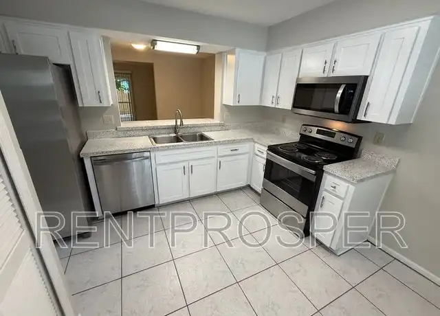 Property at 4435 Brook Hollow Cir, Winter Springs, FL, 32708, 3 beds, 2.5 baths, [object Object]