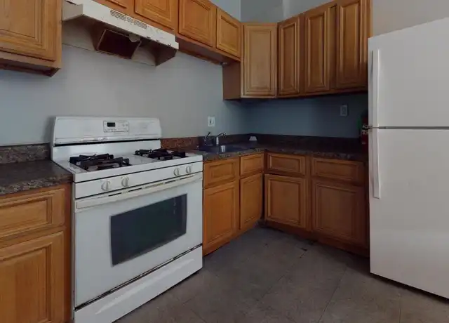 Property at 125 W Rittenhouse St, Philadelphia, PA, 19144, 5 beds, 2 baths, [object Object]