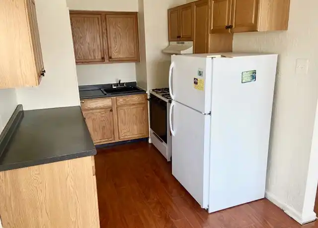 Property at 6141 Old York Rd Unit 2, Philadelphia, PA, 19141, 2 beds, 1 bath, [object Object]