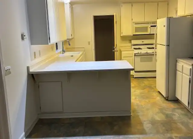 Property at 494 Snell St Unit BU, Sonora, CA, 95370, 1 bed, 1 bath, [object Object]