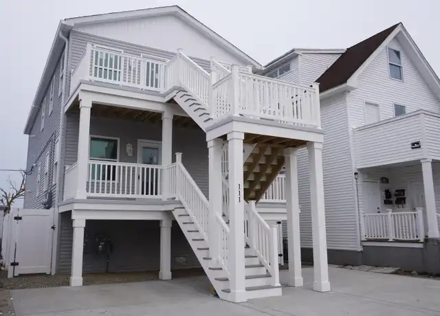 Property at 111 N Brighton Ave Unit Upper, Atlantic City, NJ, 08401, 3 beds, 2 baths, [object Object]