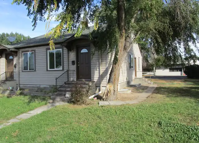 Property at 559 NE 2nd St Unit 02, Prineville, OR, 97754, 3 beds, 1 bath, [object Object]