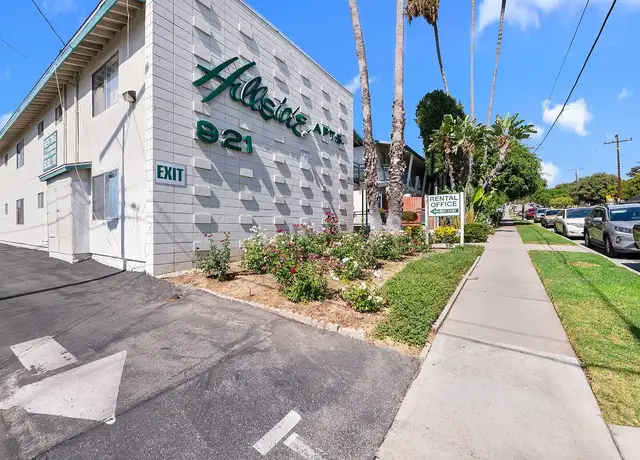 Photo of 921 Hillside St, La Habra, CA 90631