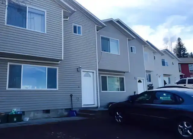 Property at 523 Northwood Dr Unit B, Moscow, ID, 83843, 3 beds, 1.5 baths, [object Object]