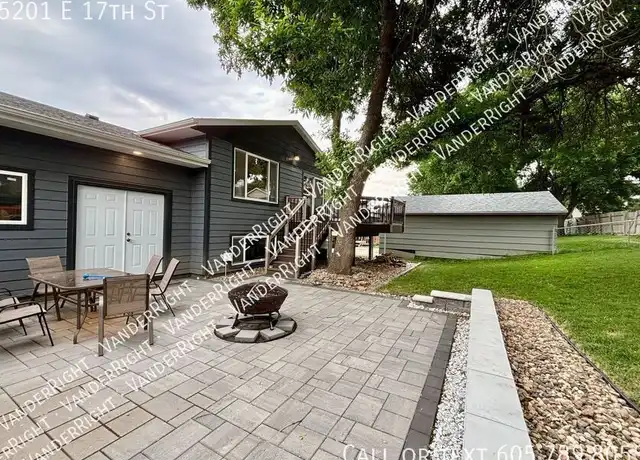 Property at 5201 E 17th St, Sioux Falls, SD, 57110, 5 beds, 2 baths, [object Object]