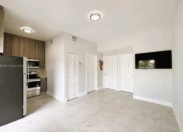 Property at 842 SW 14th Ave #5, Miami, FL, 33135, 2 beds, 1 bath, [object Object]