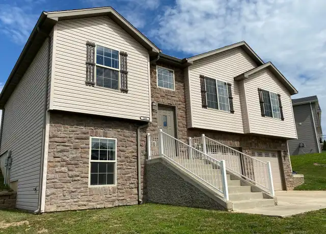 Property at 206 Sandstone Dr, Saint Robert, MO, 65584, 3 beds, 3 baths, [object Object]