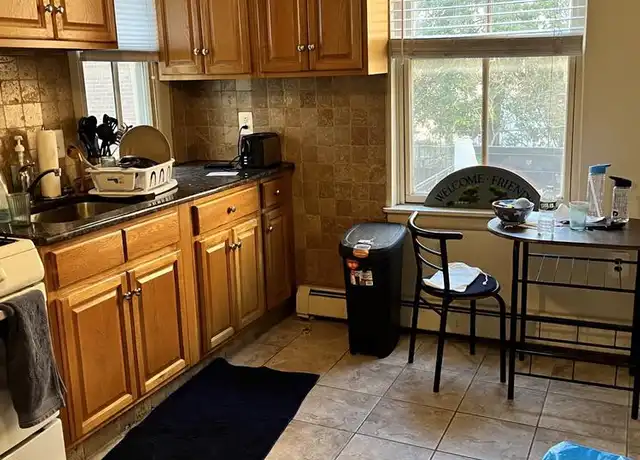 Property at 1220 Pine St Unit 2, Philadelphia, PA, 19107, 1 bed, 1 bath, [object Object]