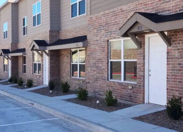 Property at 11800 N Western Ave, Oklahoma City, OK, 73114, 3 beds, 2 baths, [object Object]