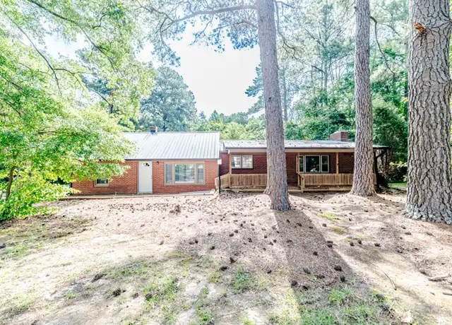 Property at 3226 Hawkins Ave, Sanford, NC, 27330, 3 beds, 2 baths, [object Object]