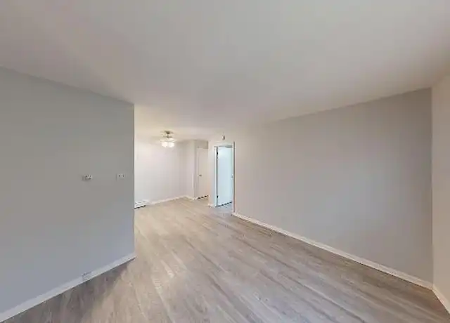 Property at 501 Chicago Rd, Thornton, IL, 60476, 1 bed, 1 bath, [object Object]