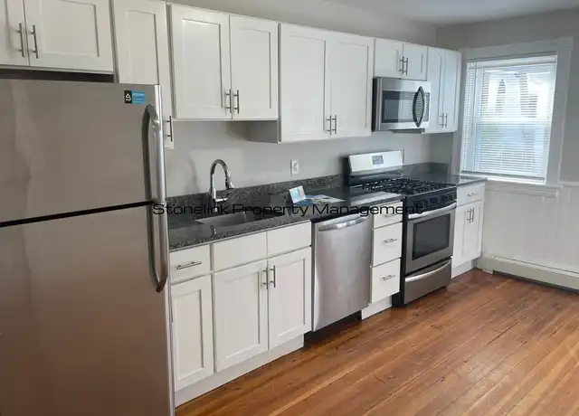 Property at 2 Oakleigh Ave Unit 12, North Providence, RI, 02911, 2 beds, 1 bath, [object Object]
