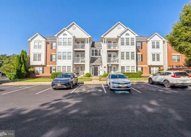 Property at 705 Harvest Run Dr, Odenton, MD, 21113, 2 beds, 2 baths, [object Object]