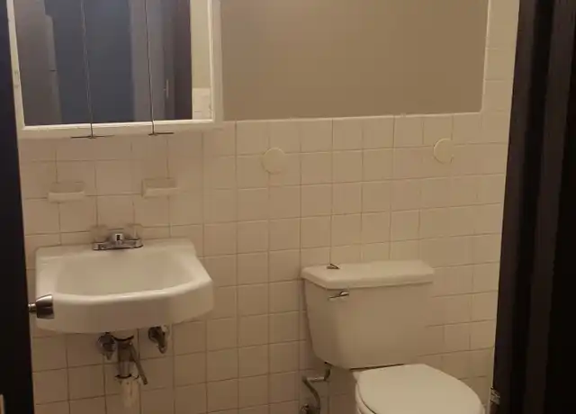Property at 7134 Cedar Ave S Unit 7, Minneapolis, MN, 55423, 1 bed, 1 bath, [object Object]
