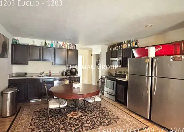 Property at 1203 Euclid Ave Unit 1203, Kalamazoo, MI, 49006, 5 beds, 2 baths, [object Object]