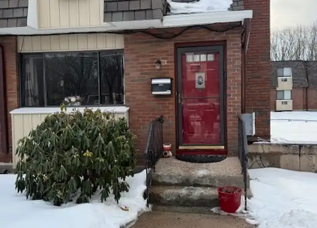 Property at 40 High Path Rd #40, Windsor, CT, 06095, 2 beds, 2.5 baths, [object Object]