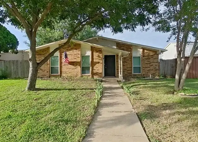 Property at 1617 Wilderness Trl, Grand Prairie, TX, 75052, 3 beds, 2 baths, [object Object]