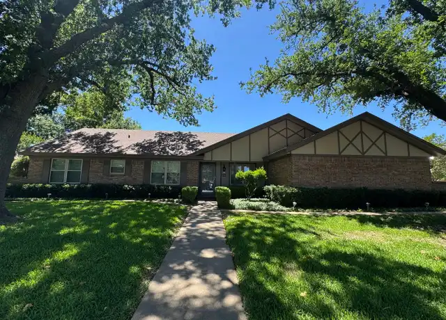 Property at 1000 Berkley Dr, Cleburne, TX, 76033, 3 beds, 3 baths, [object Object]